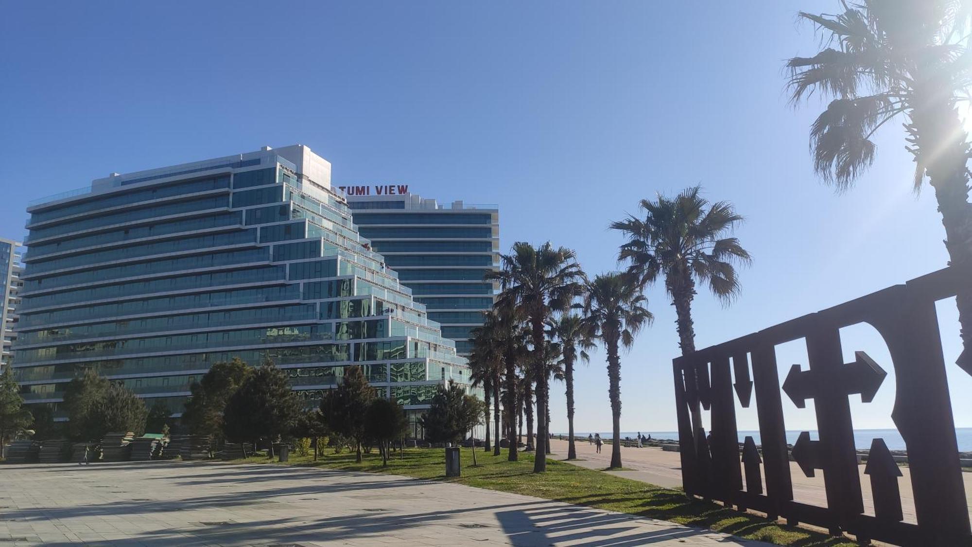 Orbi-City Batumi Apartments Sea View Exterior photo