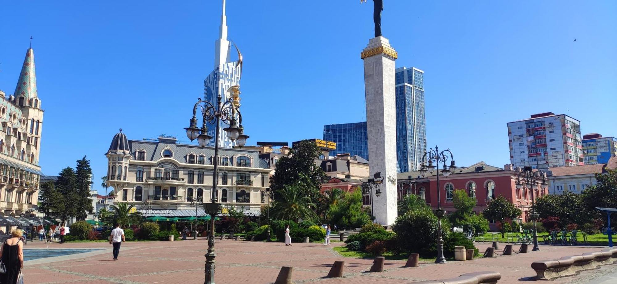 Orbi-City Batumi Apartments Sea View Exterior photo