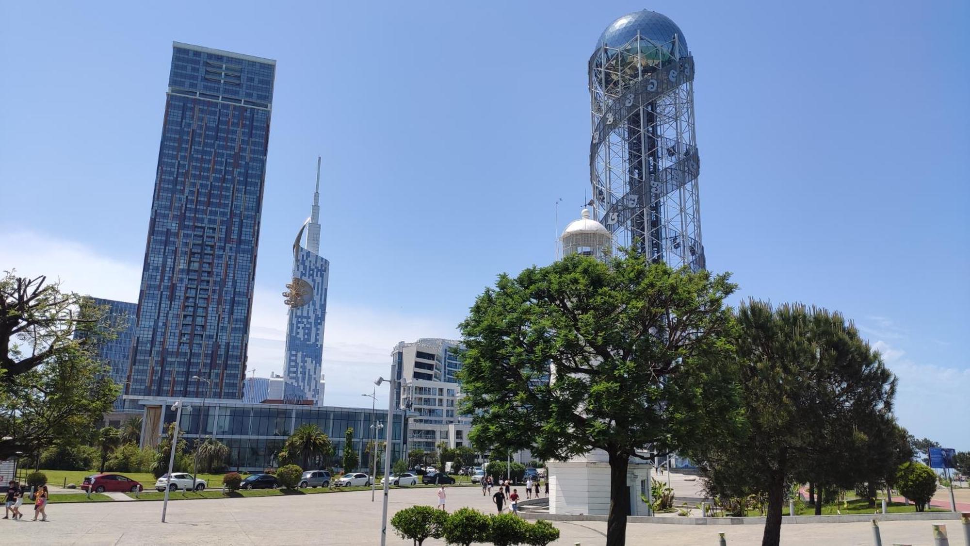 Orbi-City Batumi Apartments Sea View Exterior photo