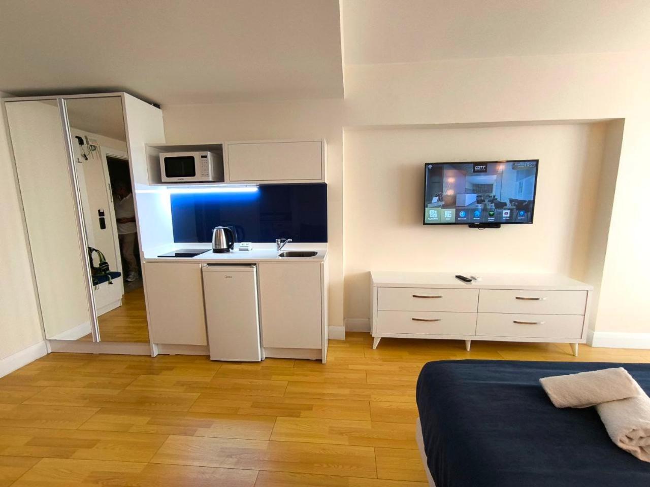 Orbi-City Batumi Apartments Sea View Exterior photo